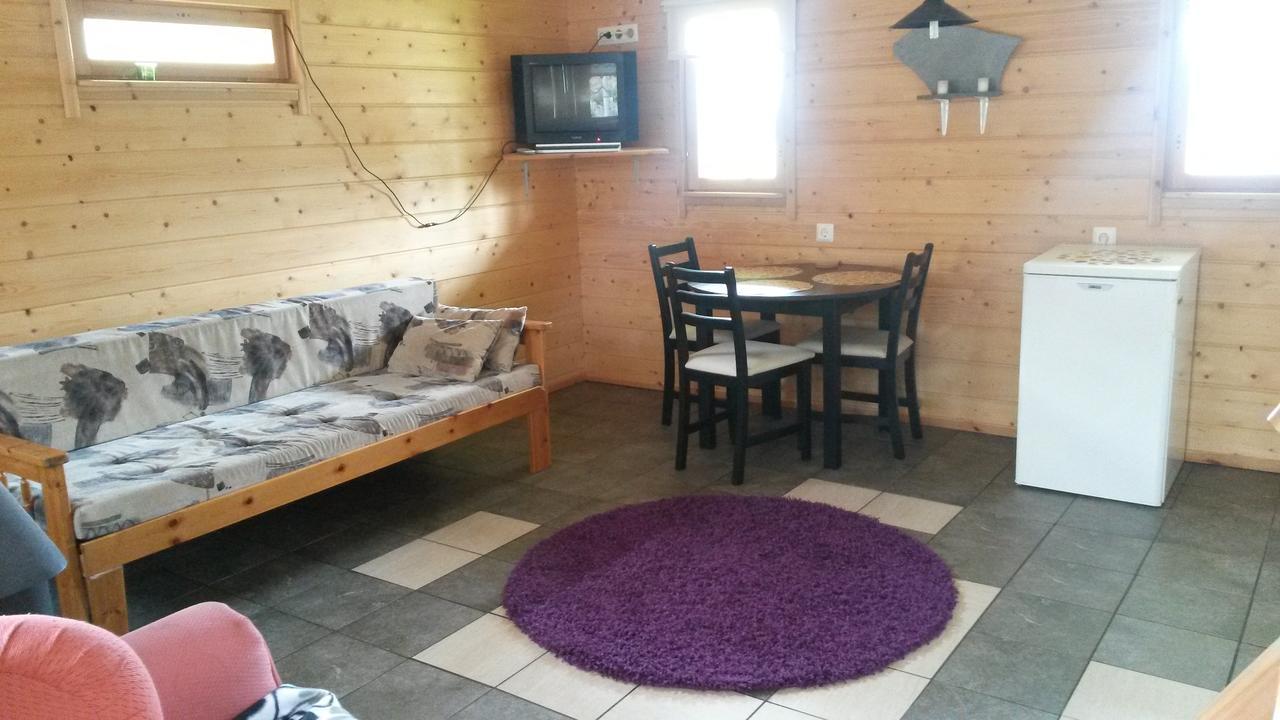 Raemaekkae Holidays Rautalampi Buitenkant foto